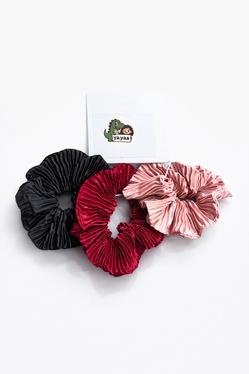 Lot de 3 chouchous satin plissé (Noir, Rouge, Rose poudré)